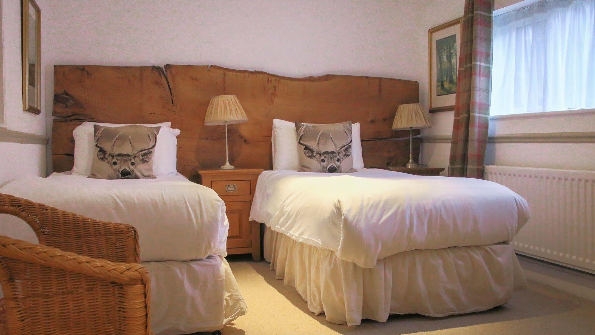 Cottage Lodge Hotel Hotel