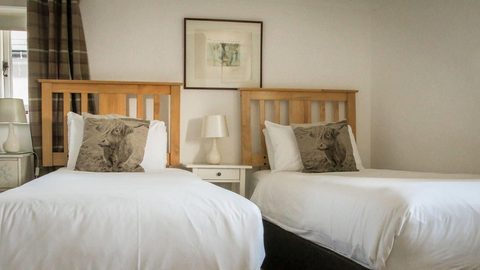 Cottage Lodge Hotel